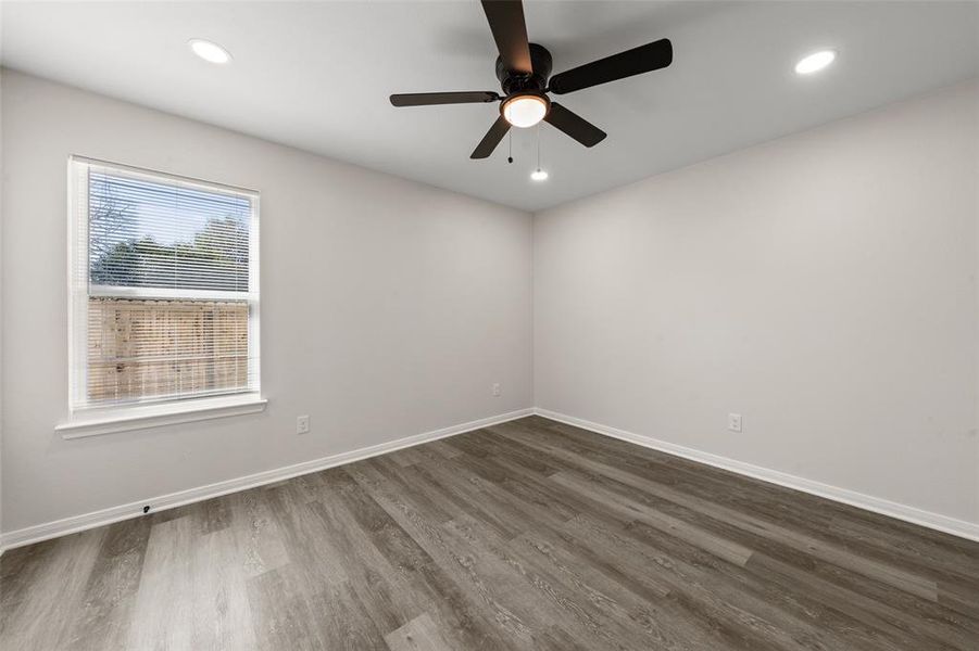 Spacious, unfurnished interior of a new home in , Waco (Image 15).