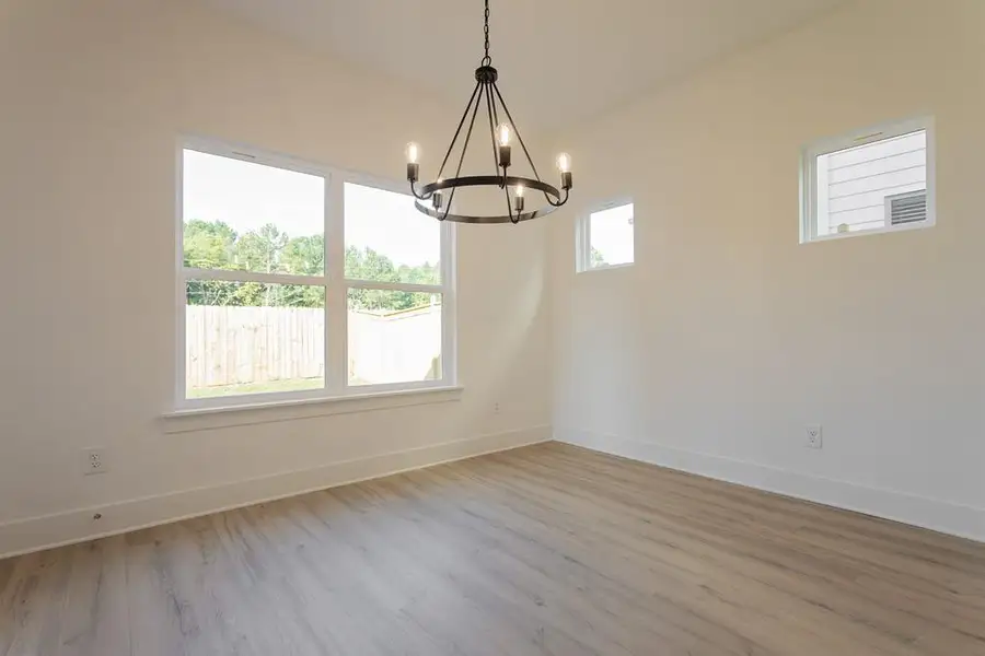 Spacious, unfurnished interior of a new home in , Buford (Image 19).