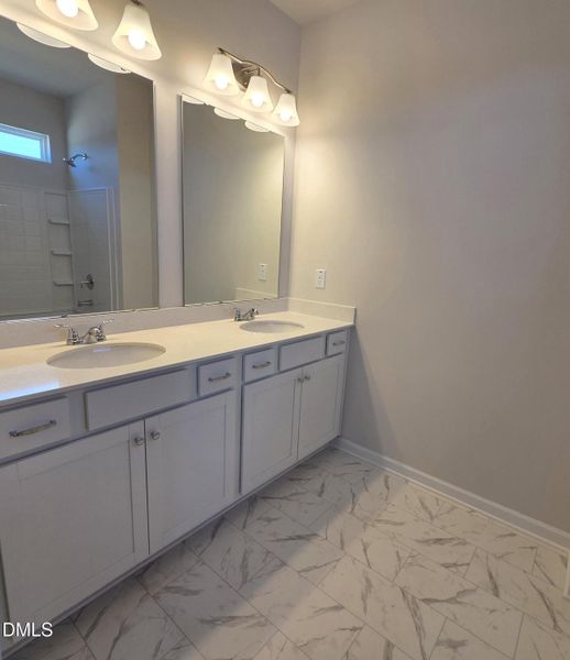 Ensuite