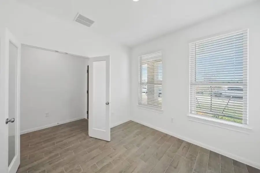 MODEL HOME images may NOT be consistent with the finished product. MODEL HOME images may NOT be consistent with the finished product.