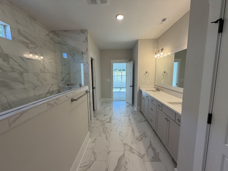 Image 28 of a home in Riverside Cove.