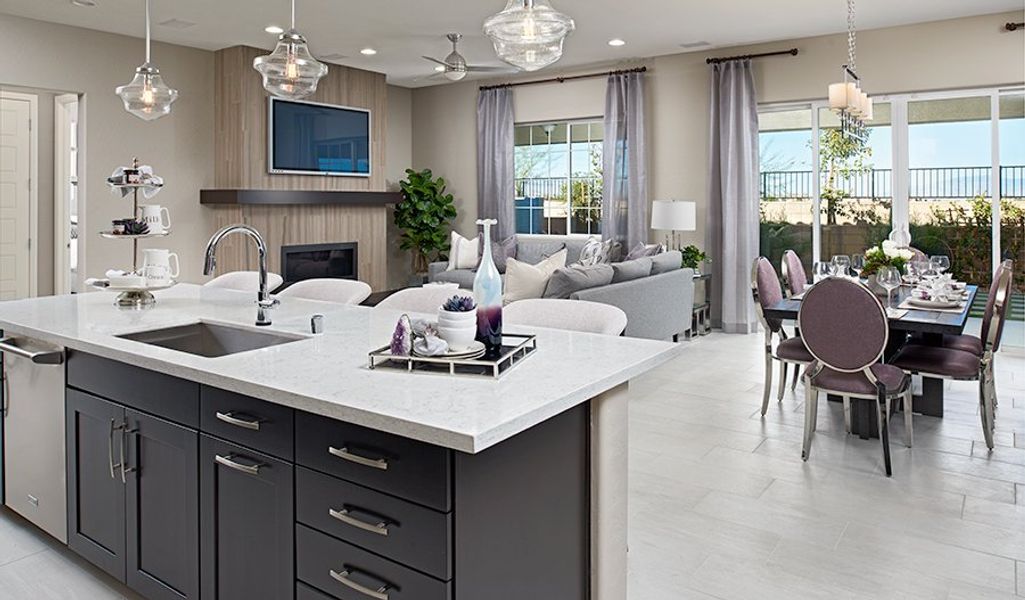 Timothy-LV-Greatroom (Highland Hills)