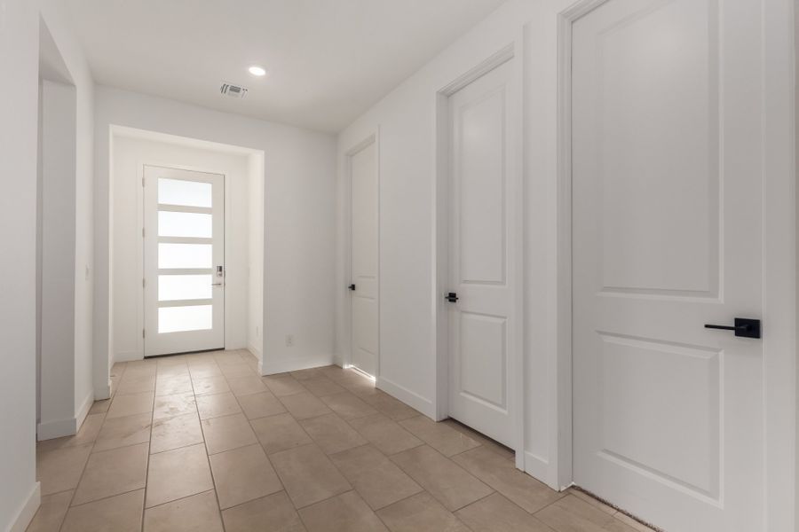Spacious, unfurnished interior of a new home in Teravalis, Buckeye (Image 8).