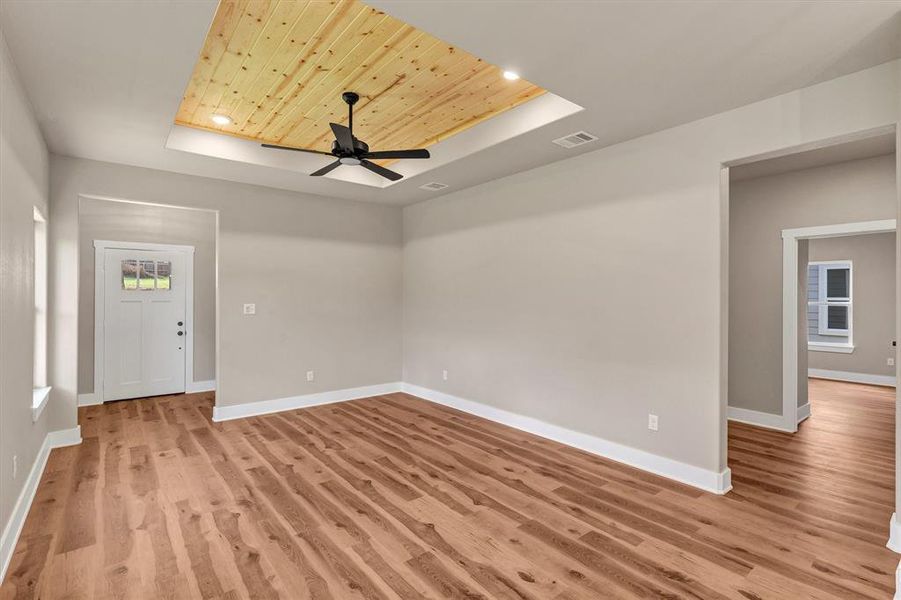 Spacious, unfurnished interior of a new home in , Granbury (Image 13). Spacious, unfurnished interior of a new home in , Granbury (Image 13).