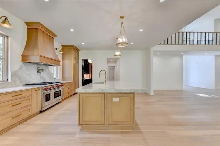 Furnished interior view inside a new home in Lyndon Creek, Milton (Image 18).