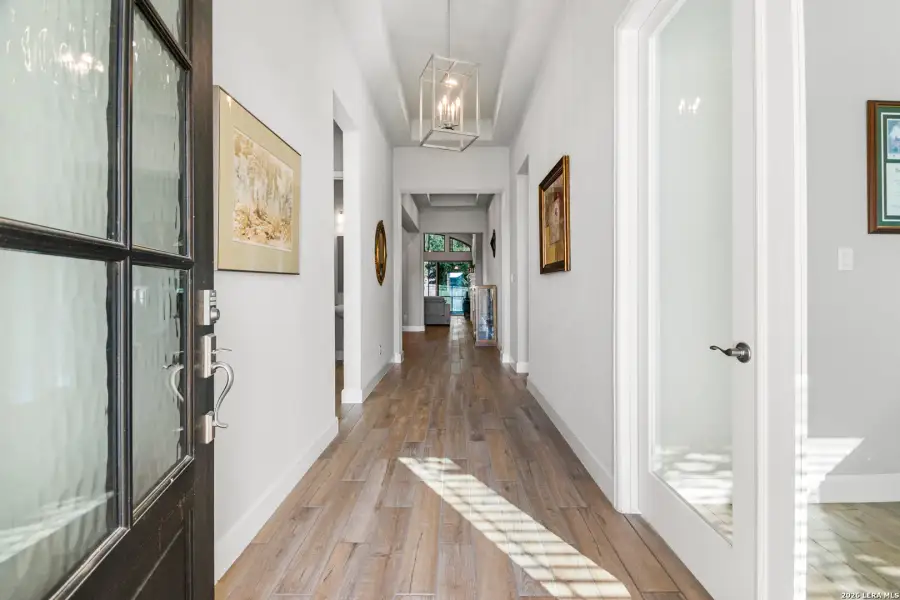 Spacious, unfurnished interior of a new home in The Ranches at Creekside, Boerne (Image 20). Spacious, unfurnished interior of a new home in The Ranches at Creekside, Boerne (Image 20).