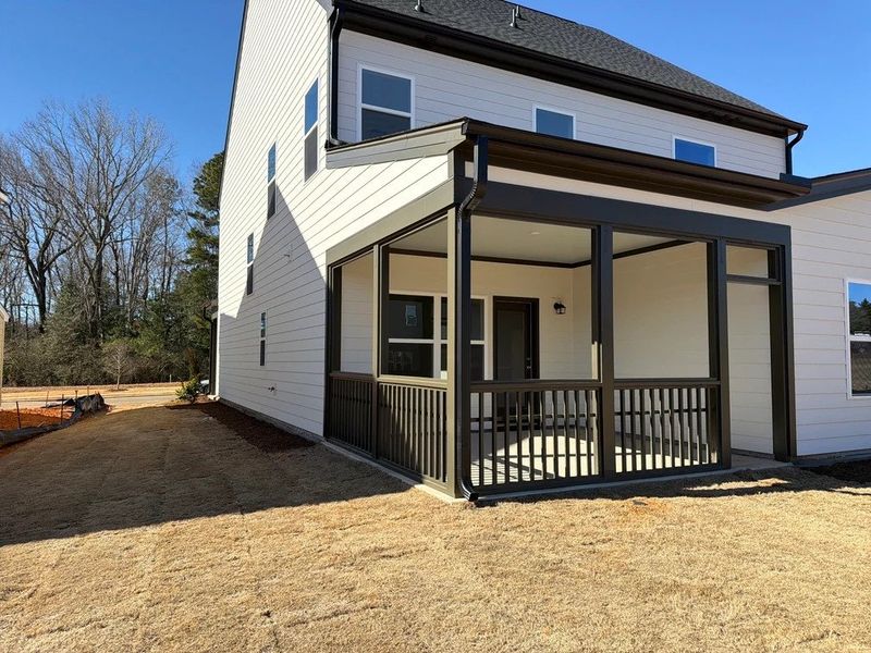 Exterior - Striking contrast and curb appeal with style.