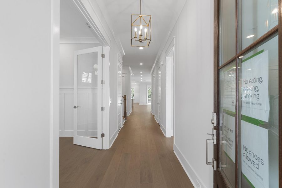 Spacious, unfurnished interior of a new home in , Mount Pleasant (Image 13).