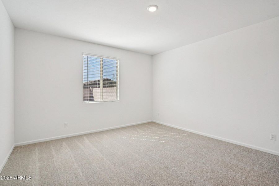 25-web-or-mls-W Camden Ave-S0703-025