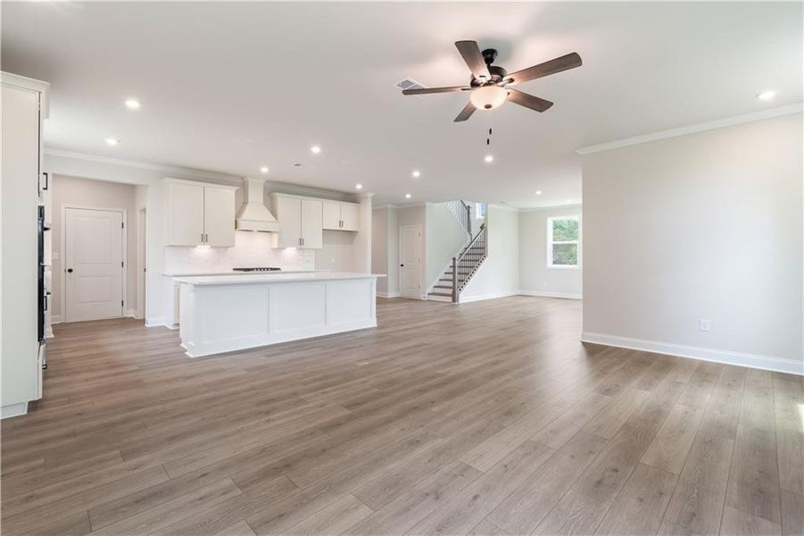 Spacious, unfurnished interior of a new home in Tiberon Woods, Cumming (Image 18).