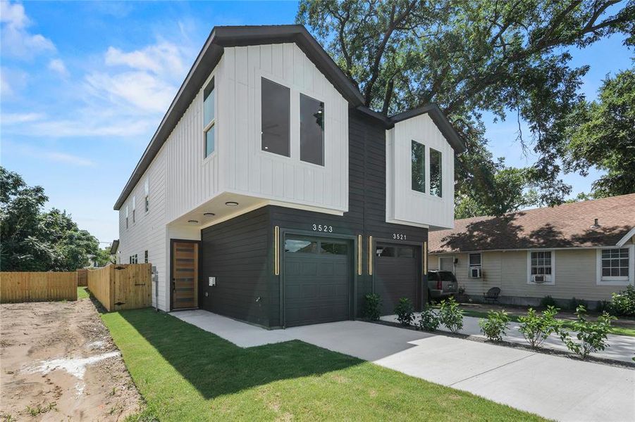 Front exterior of a new home in , Dallas, TX, highlighting curb appeal (Image 18).