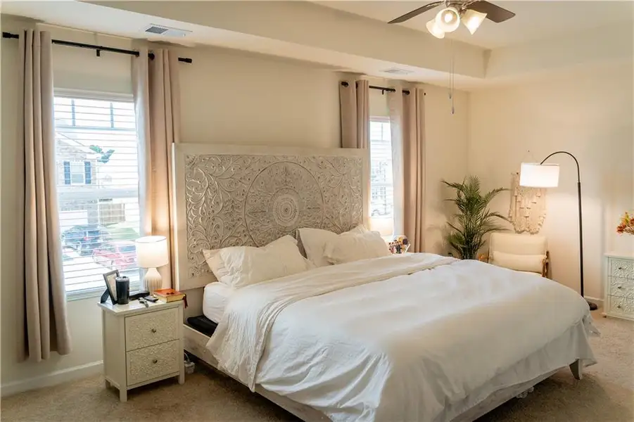 Furnished interior view inside a new home in Summerwind, Dacula (Image 11).