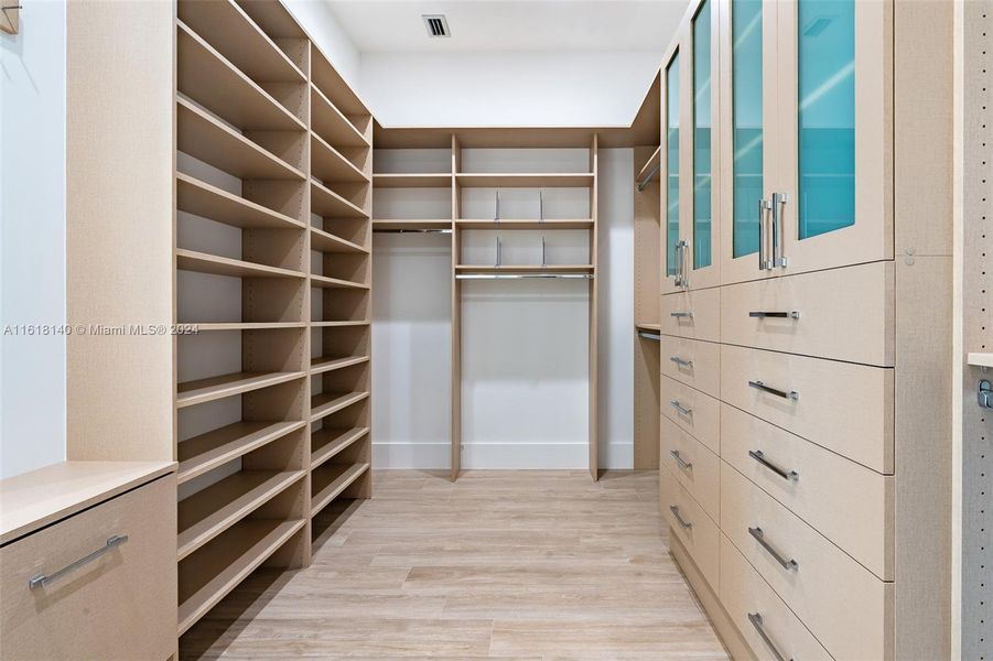 Master Bedroom Closet