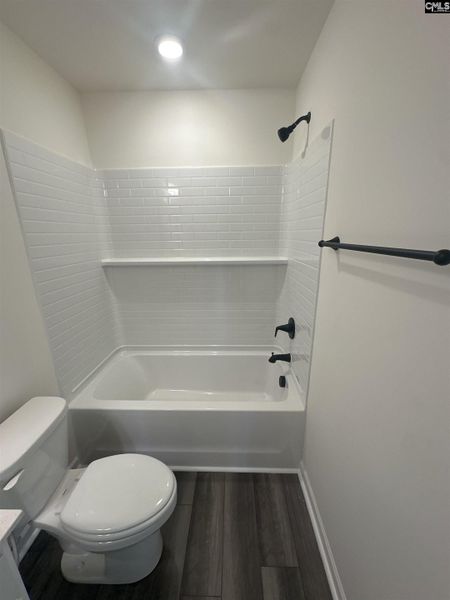 Furnished interior view inside a new home in Piney Woods Bluff, Columbia (Image 3).