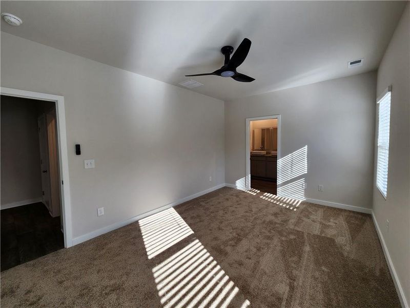 Spacious, unfurnished interior of a new home in Southern Hills, McDonough (Image 32). Spacious, unfurnished interior of a new home in Southern Hills, McDonough (Image 32).