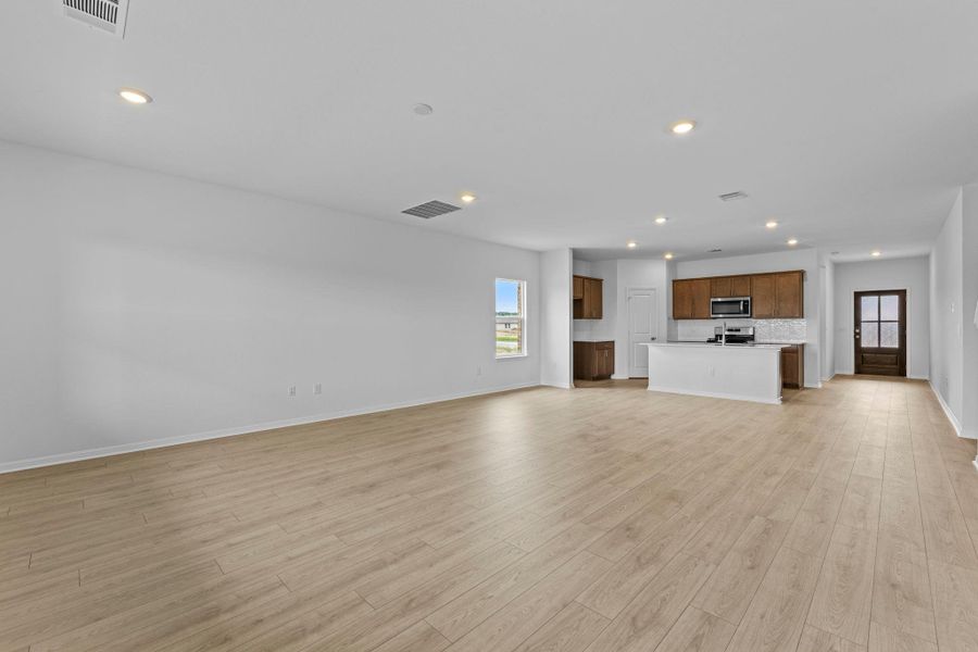 Spacious, unfurnished interior of a new home in , Georgetown (Image 29).