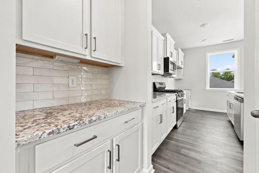 Furnished interior view inside a new home in Neill's Pointe, Angier (Image 9).
