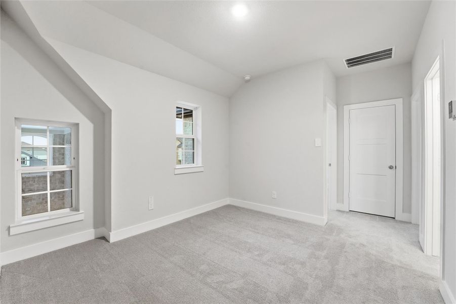 Spacious, unfurnished interior of a new home in Bridgeland, Cypress (Image 15).