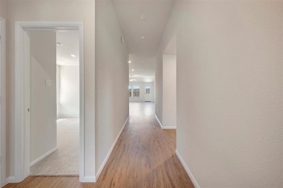 Spacious, unfurnished interior of a new home in Tarrytown, Crowley (Image 37).