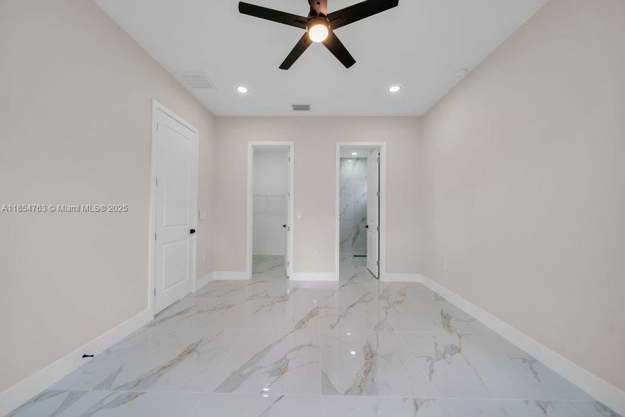 Furnished interior view inside a new home in , Lehigh Acres (Image 5).