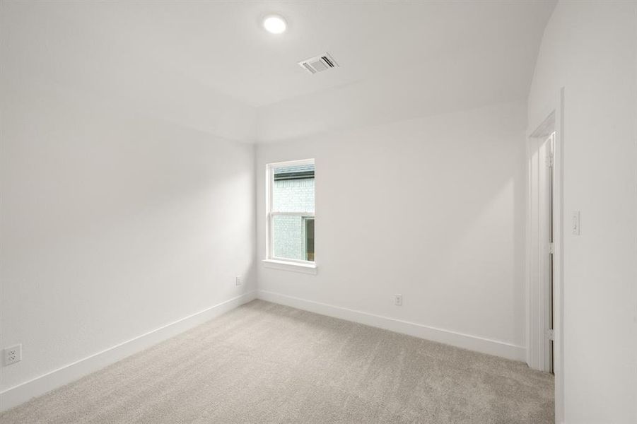 1725 Nesting Robin- Bedroom-4878