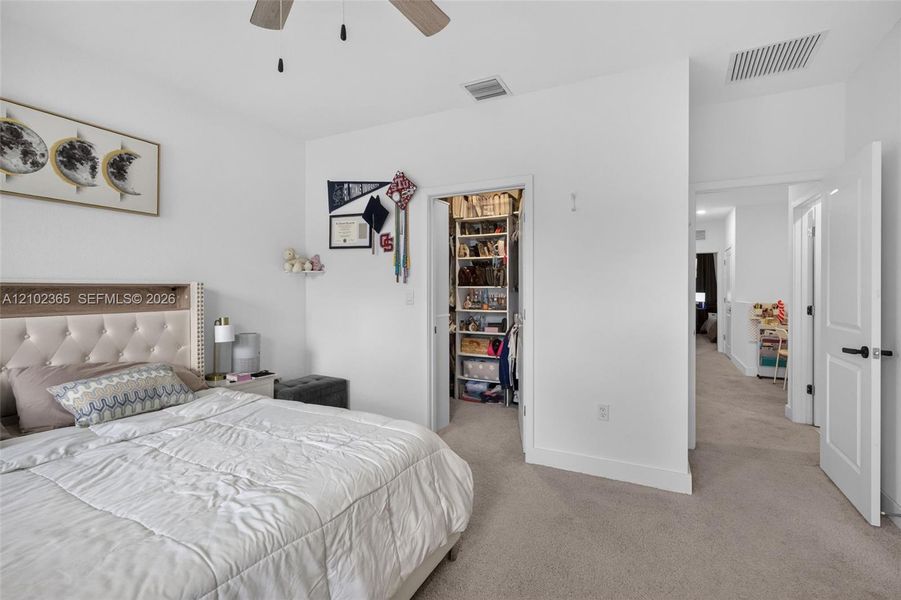 Furnished interior view inside a new home in , Pembroke Pines (Image 17).