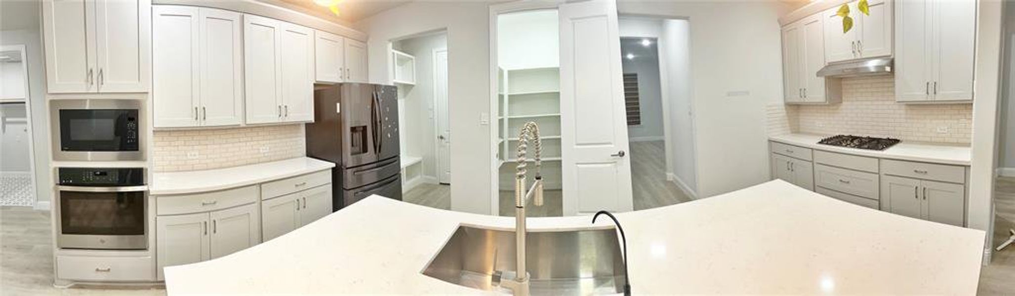 Furnished interior view inside a new home in Northlake Estates 65s, Little Elm (Image 17).