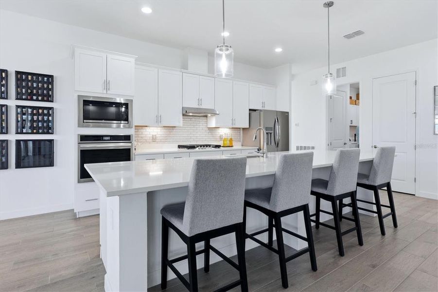Furnished interior view inside a new home in , Bradenton (Image 14).