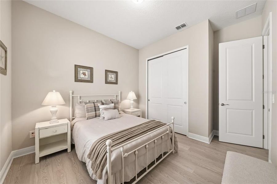 Furnished interior view inside a new home in Silverleaf Reserve, Winter Garden (Image 16).