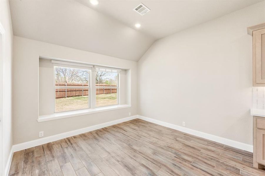 Spacious, unfurnished interior of a new home in Villages of Walnut Grove, Midlothian (Image 16). Spacious, unfurnished interior of a new home in Villages of Walnut Grove, Midlothian (Image 16).