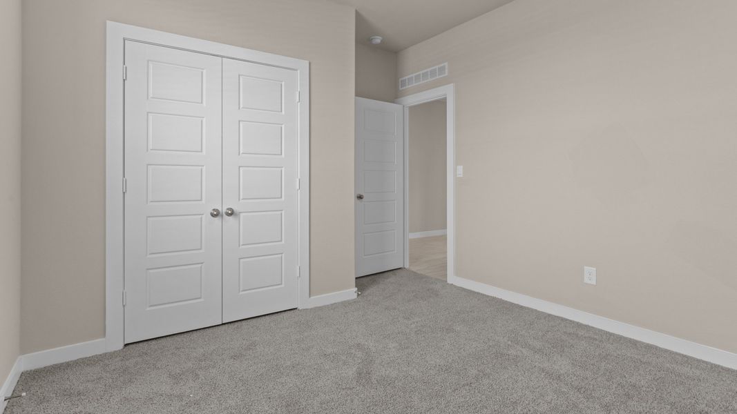 Representative unfurnished interior of a home built from the Cali by D.R. Horton in Legacy South, Midland (Image 19).