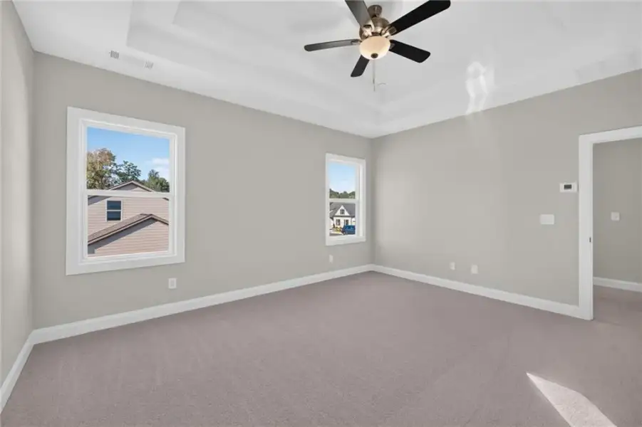 Spacious, unfurnished interior of a new home in , Jefferson (Image 42).