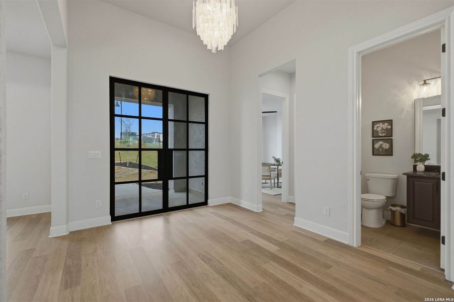 Spacious, unfurnished interior of a new home in , San Antonio (Image 22).