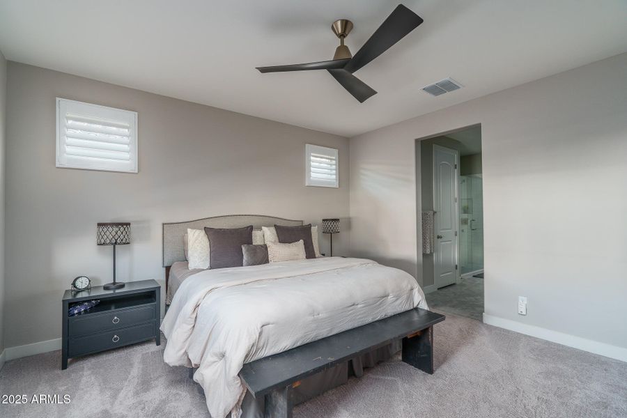 10) PRIMARY BEDROOM 10) PRIMARY BEDROOM