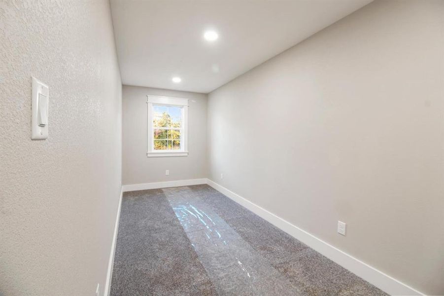 Spacious, unfurnished interior of a new home in , Bullard (Image 21).