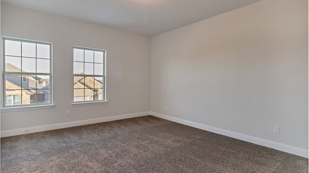 Spacious, unfurnished interior of a new home in Morningstar, Aledo (Image 35).