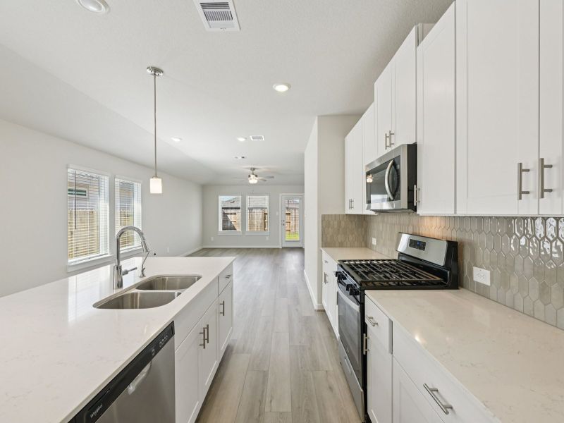 The Pinnacle floorplan in Mavera of Conroe, TX. The Pinnacle floorplan in Mavera of Conroe, TX.