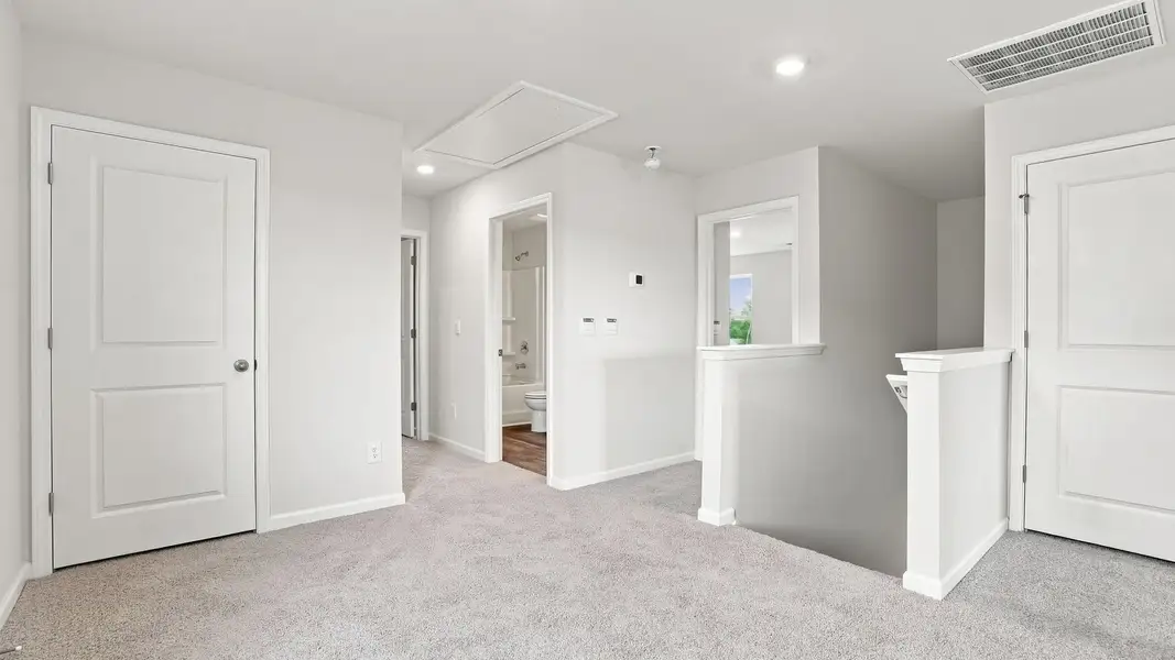 Spacious, unfurnished interior of a new home in Carter Ridge, Greenville (Image 21).
