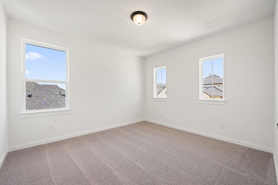 Spacious, unfurnished interior of a new home in Heritage, Dripping Springs (Image 39). Spacious, unfurnished interior of a new home in Heritage, Dripping Springs (Image 39).