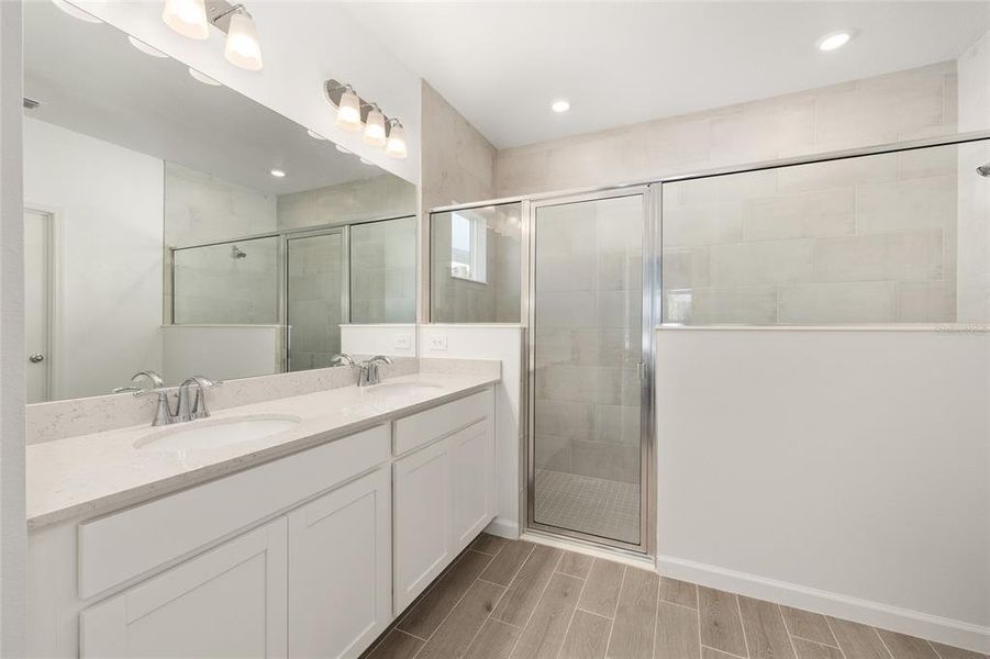 Furnished interior view inside a new home in , Ocala (Image 7).