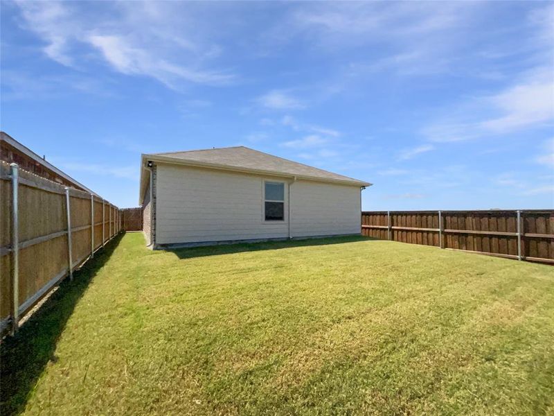 Front exterior of a new home in , Forney, TX, highlighting curb appeal (Image 16).