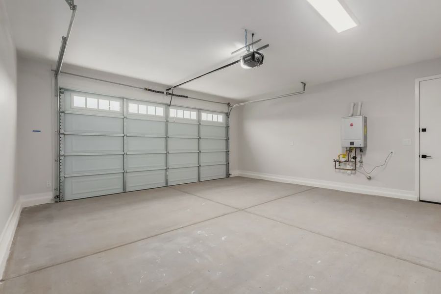 Spacious, unfurnished interior of a new home in Avanti at Granite Vista, Waddell (Image 27).