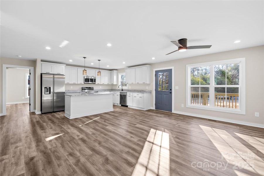 Spacious, unfurnished interior of a new home in , Statesville (Image 15).