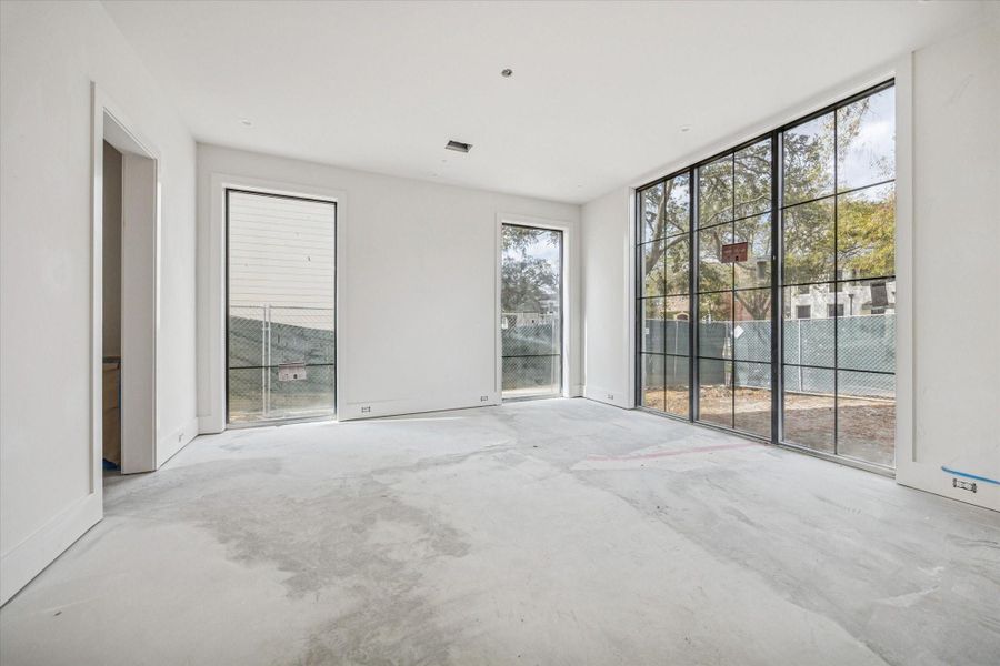 Image 18 of a home in . Image 18 of a home in .