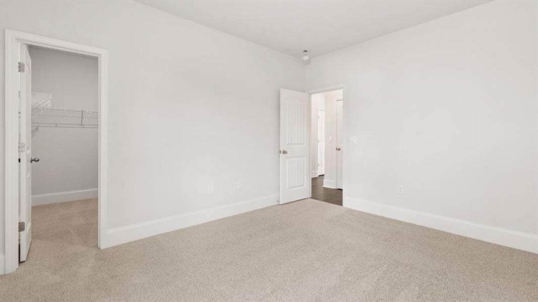 Spacious, unfurnished interior of a new home in Thalley Creek Estates, Cumming (Image 32).