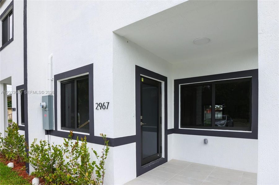 Exterior details and patio area of a home in , Miami (Image 12).