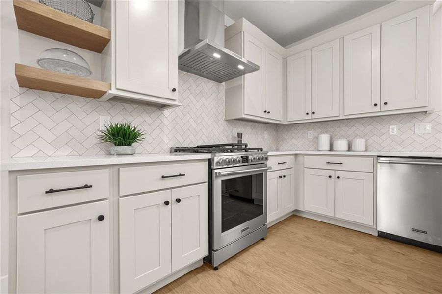 Furnished interior view inside a new home in , Scottdale (Image 11).