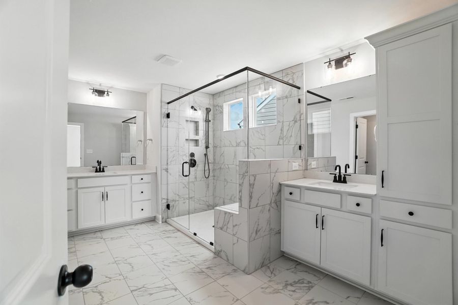 Furnished interior view inside a new home in Summerlin, Mooresville (Image 8). Furnished interior view inside a new home in Summerlin, Mooresville (Image 8).