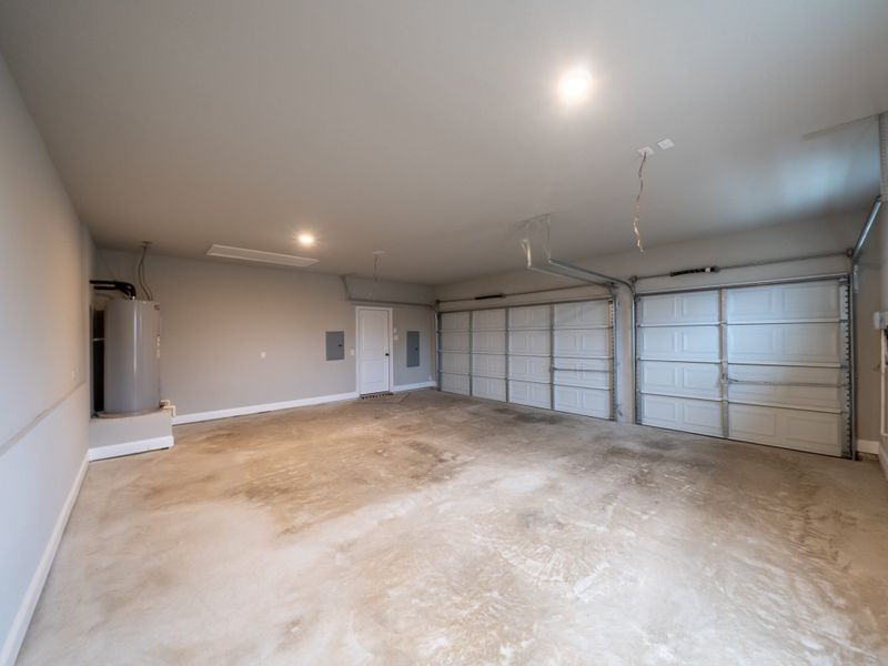 Representative unfurnished interior of a home built from the Eliot II by Robbie Hale Homes in High Meadows Estates, Nevada (Image 33). Representative unfurnished interior of a home built from the Eliot II by Robbie Hale Homes in High Meadows Estates, Nevada (Image 33).