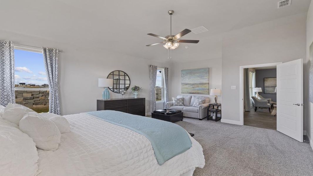Furnished interior view inside a new home in Eagle Creek, Denton (Image 23).